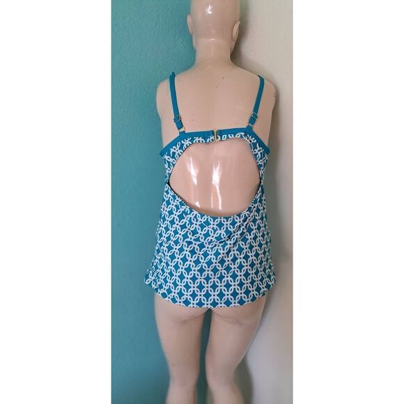 ALEX MARIE SIZE 14 TURQUOISE SWIMSUIT TOP WITH UNDERWIRE - Picture 2 of 6